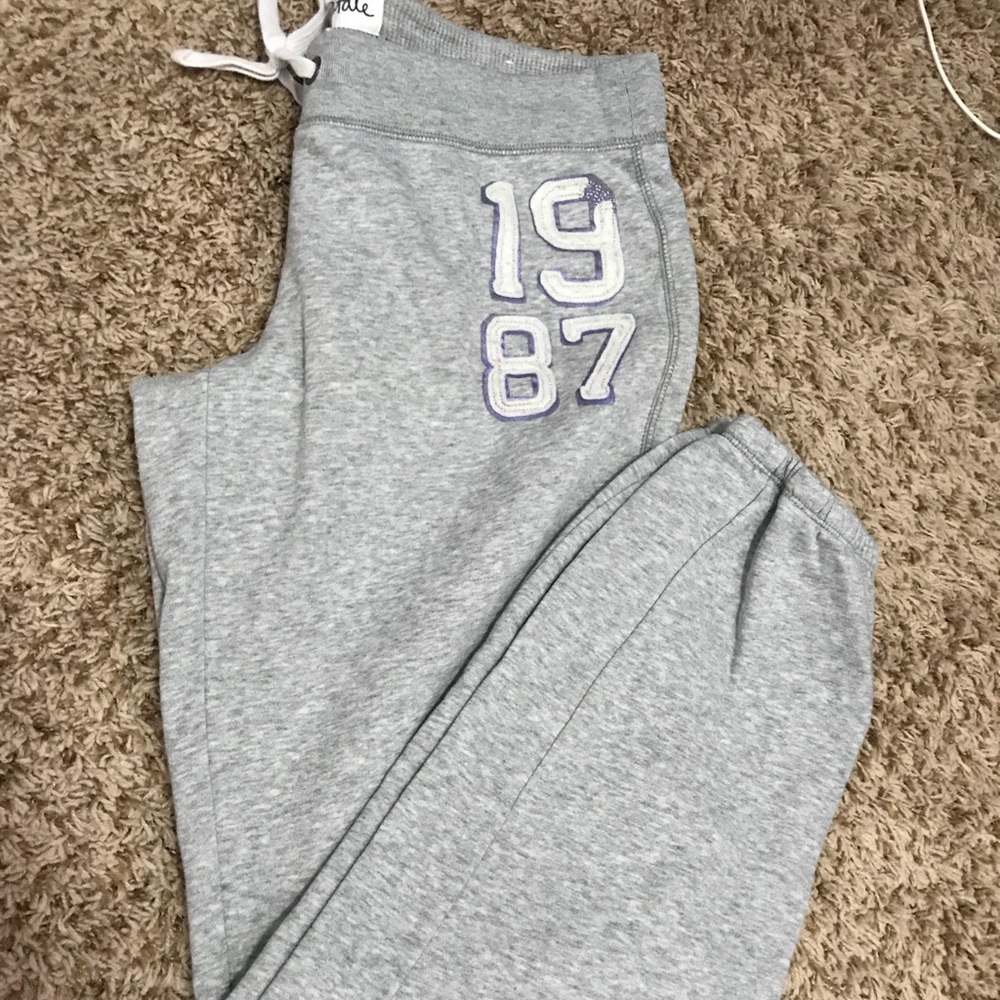 Aeropostale Capri Sweatpants